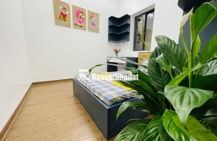 BÁN NHÀ DÂN XÂY GIÁP NHỊ–NGÕ THÔNG– CÁCH PHỐ 5M–40M2x4T–HƠN 6 TỶ